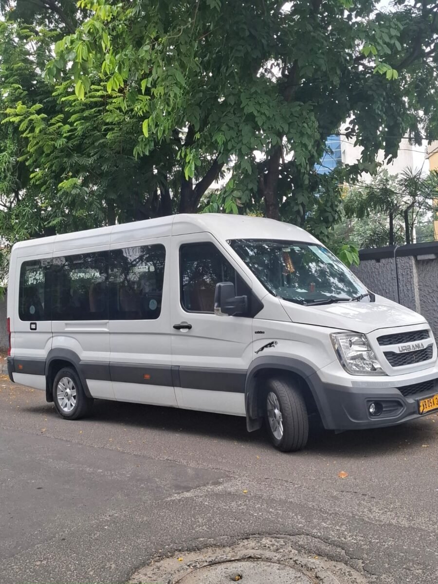 Force Urbania Rental In Kolkata
